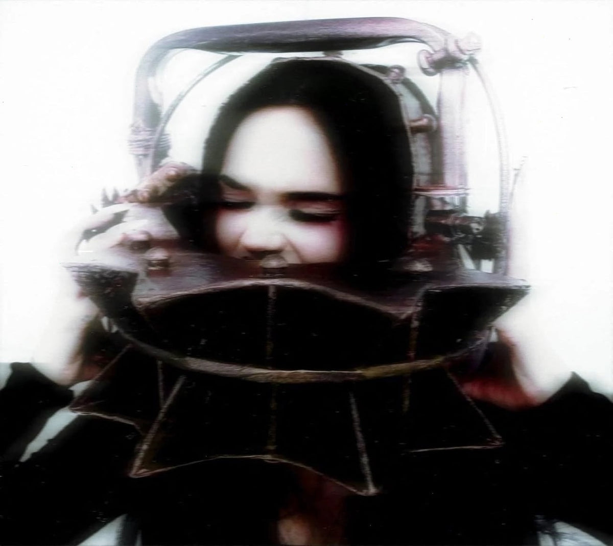 Maggie Lindemann - HEADSPLIT - (Booklet) - [CD]