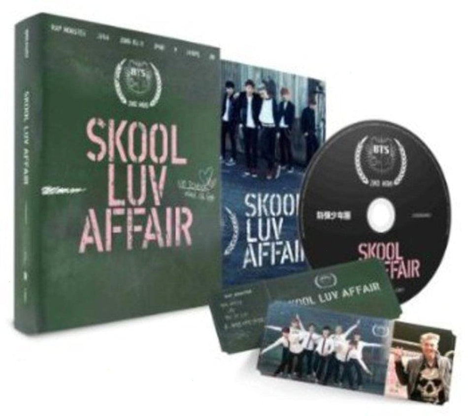 BTS - Skool Luv Affair (Incl. 115-page photobook and one random photocard) - [CD]