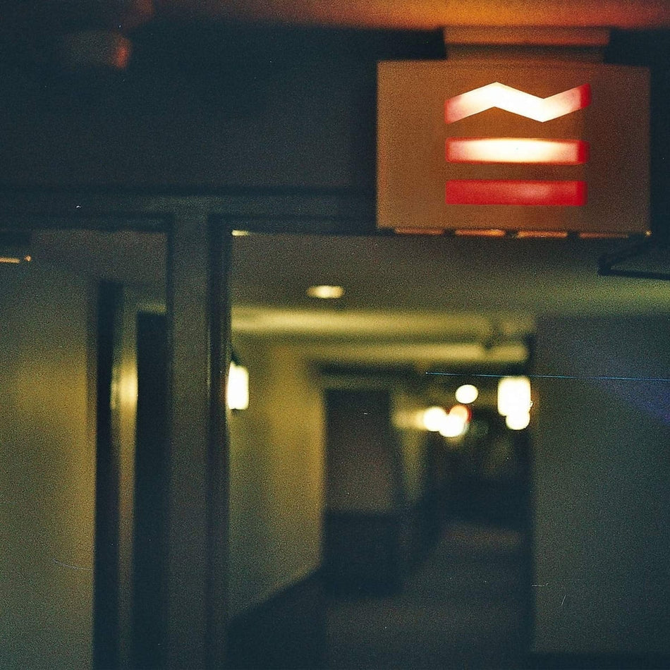 Sea Girls - Under Exit Lights - [Vinyl]