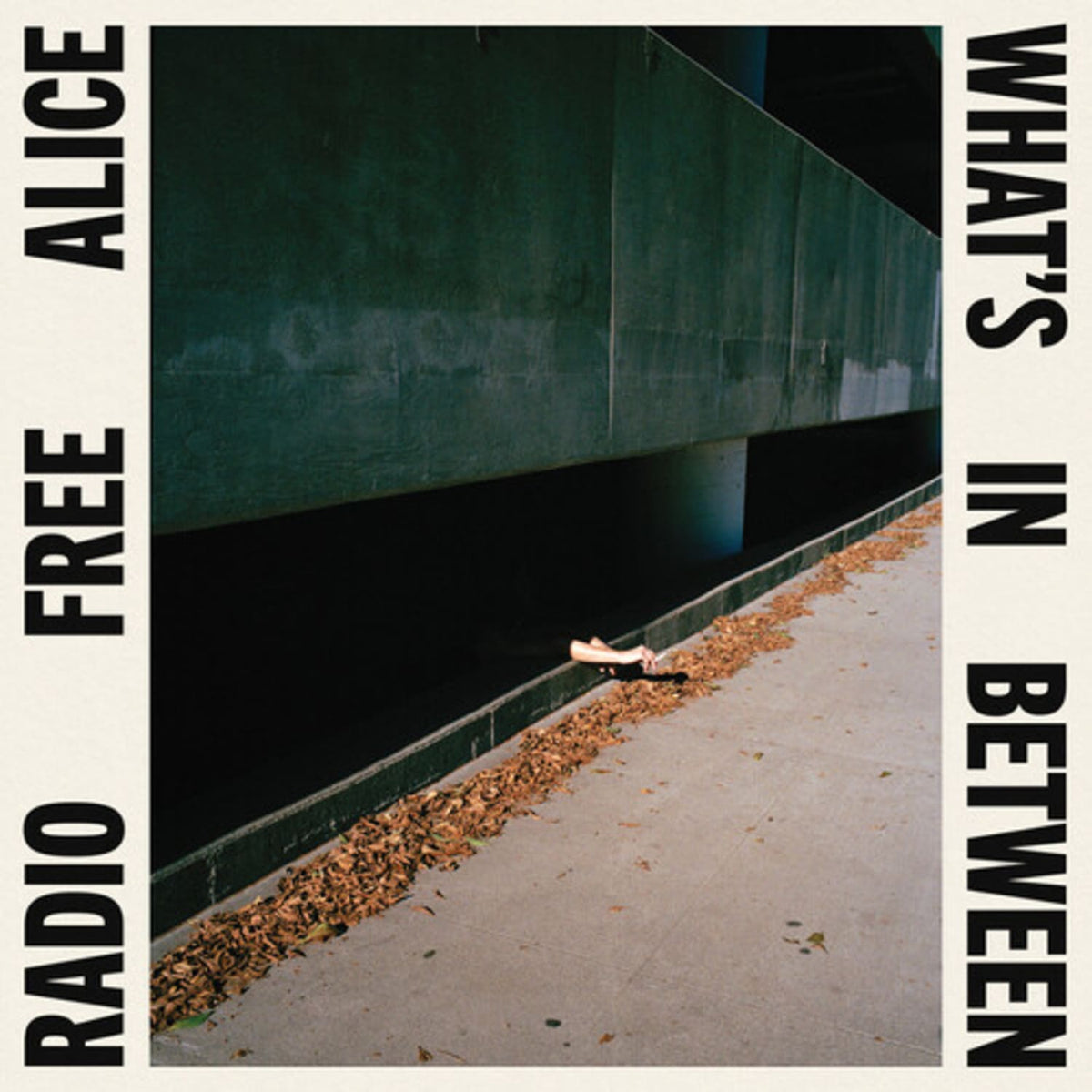 Radio Free Alice - What's In Between - (Indie Exclusive, Limited Edition, Colored Vinyl, Cream, Autographed / Star Signed) - [Vinyl]