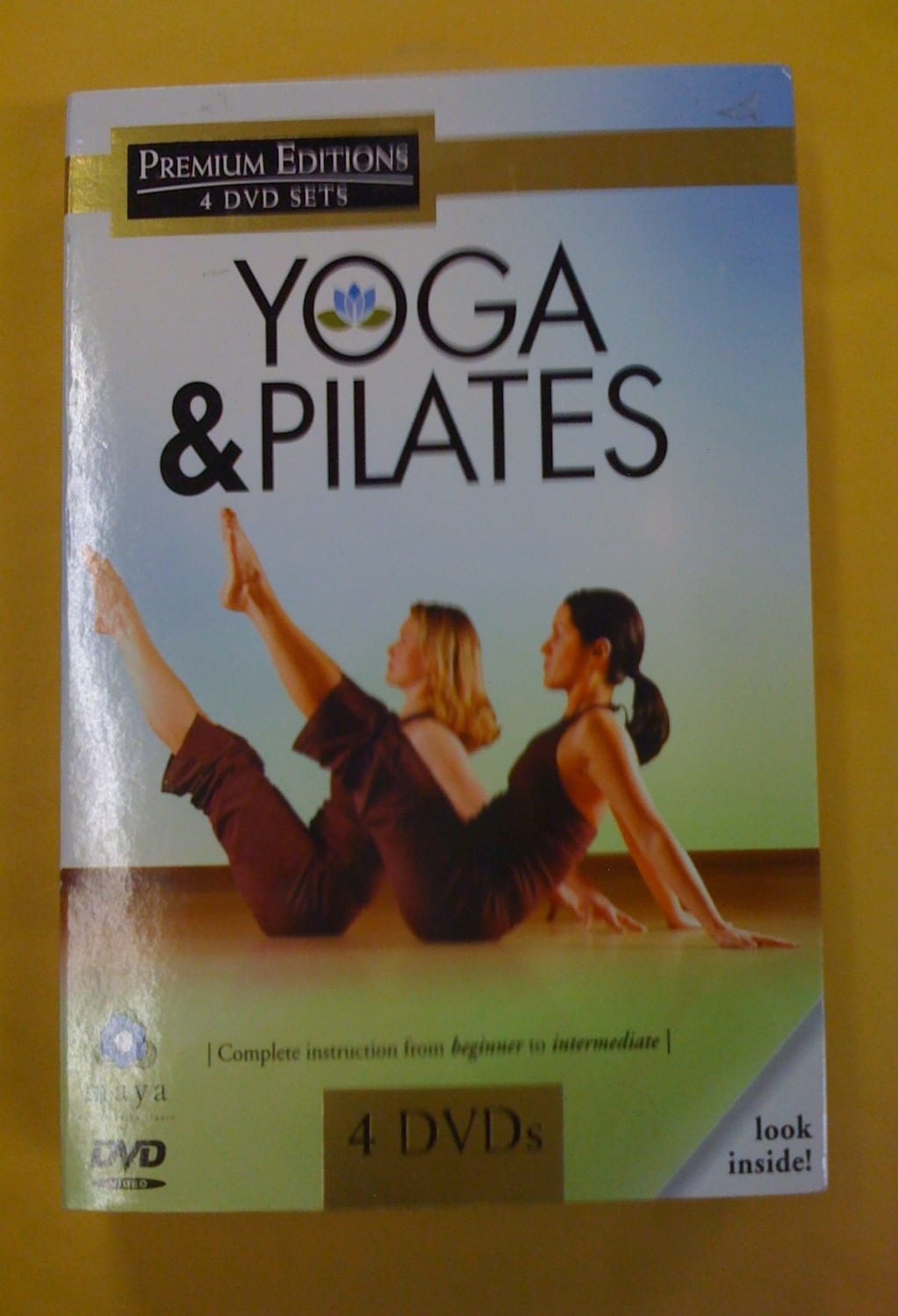 YOGA & PILATES - [DVD]